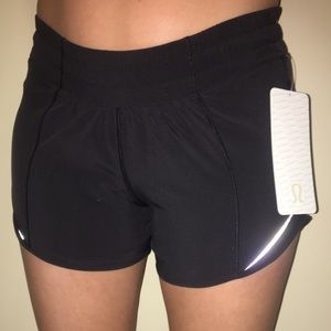 Hotty hot lululemon shorts